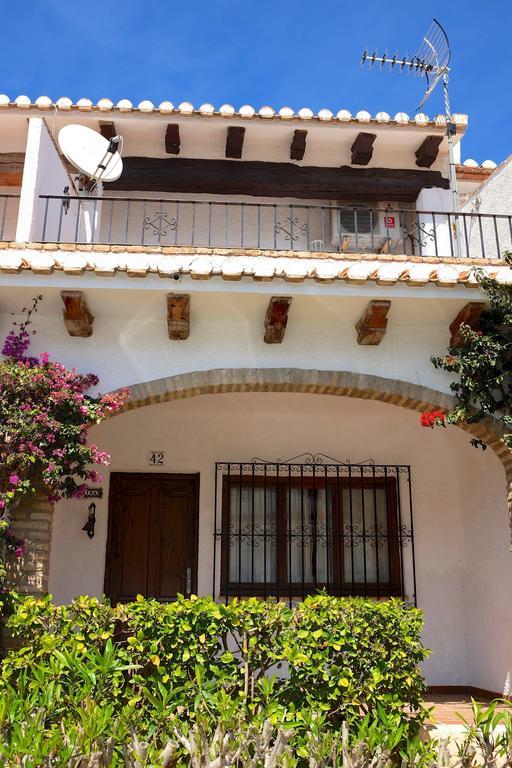 Townhouse In Las Rotas Apartment Denia Room photo